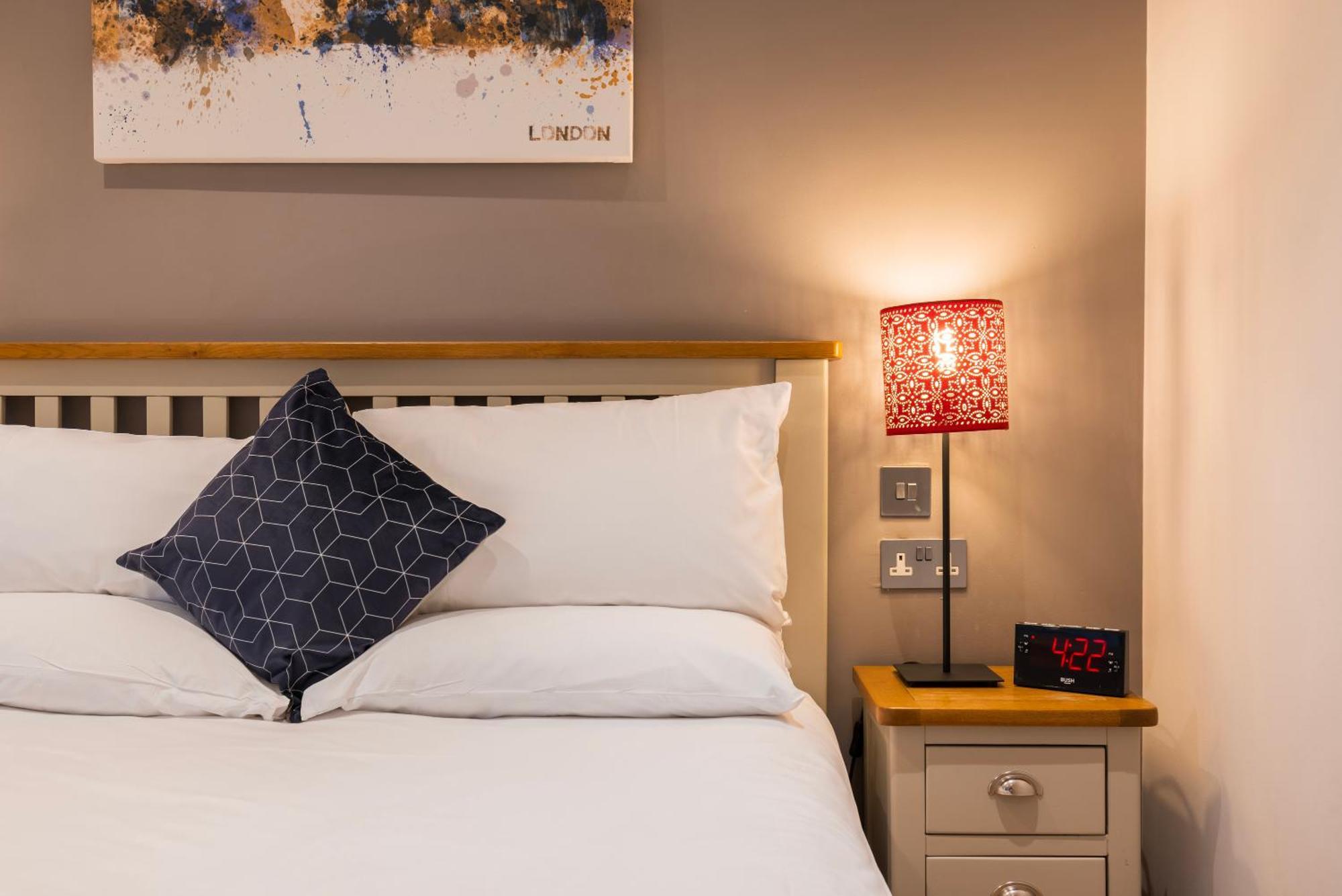 Barbican Serviced Apartments By Lovelystay Londra Exterior foto