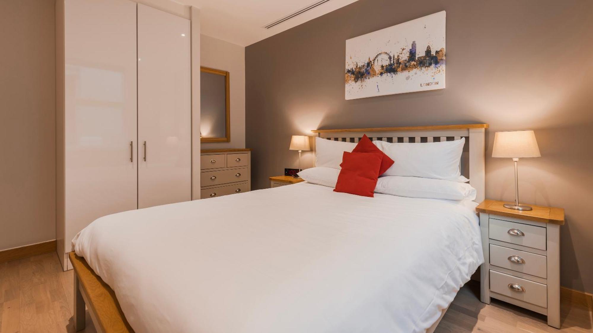 Barbican Serviced Apartments By Lovelystay Londra Exterior foto
