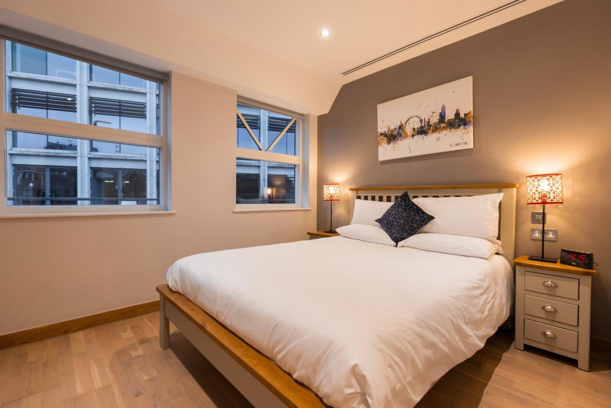 Barbican Serviced Apartments By Lovelystay Londra Exterior foto