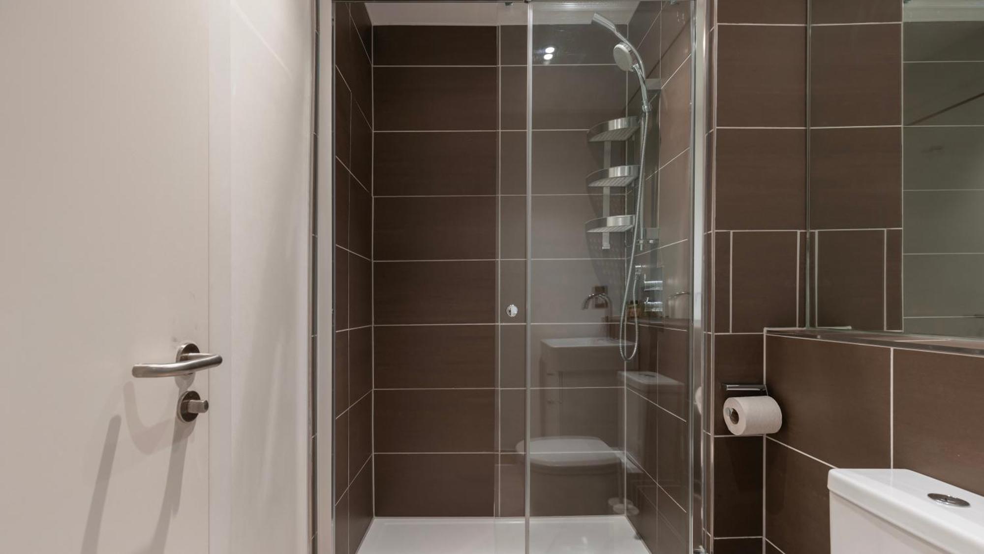 Barbican Serviced Apartments By Lovelystay Londra Exterior foto