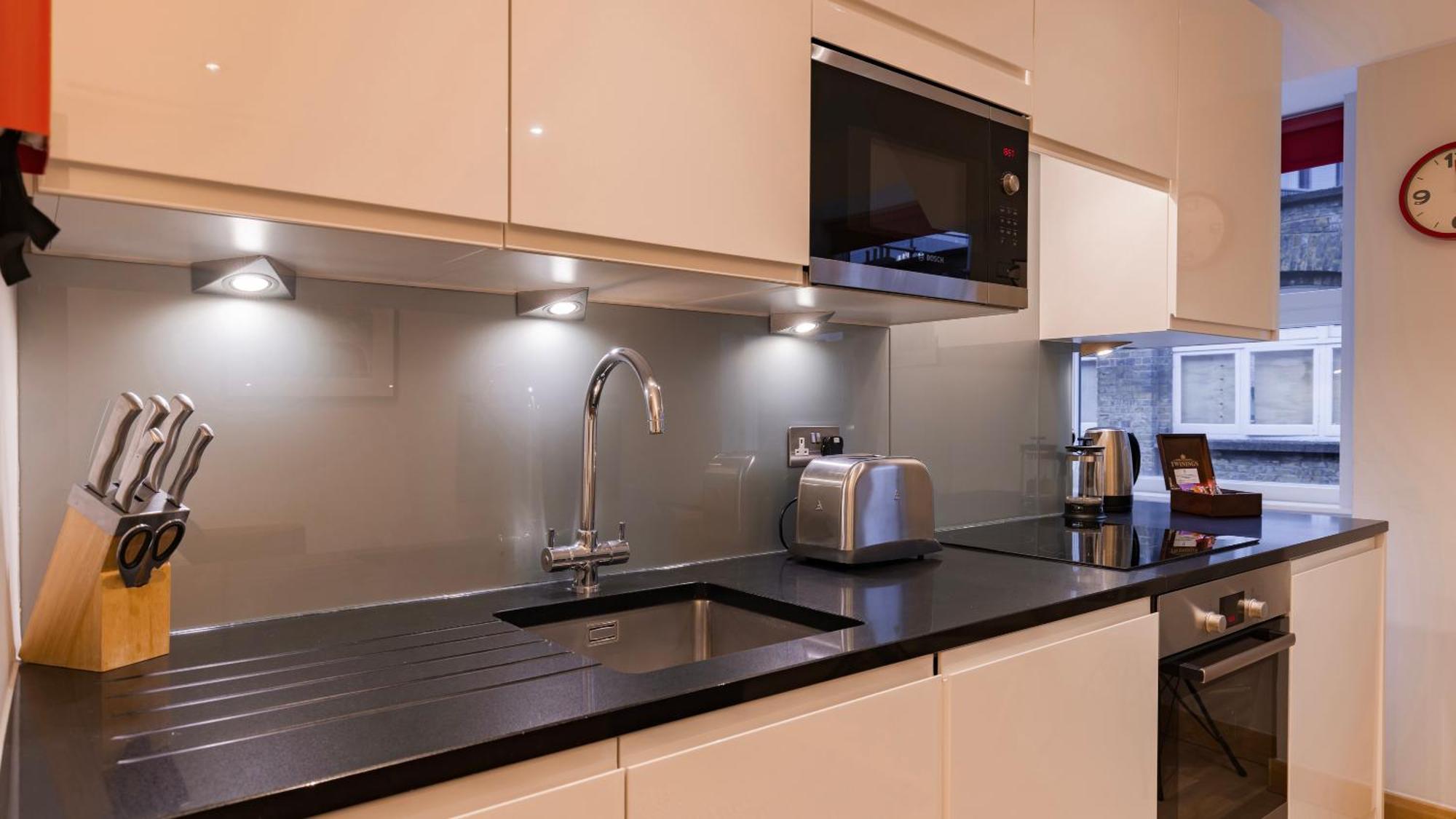 Barbican Serviced Apartments By Lovelystay Londra Exterior foto