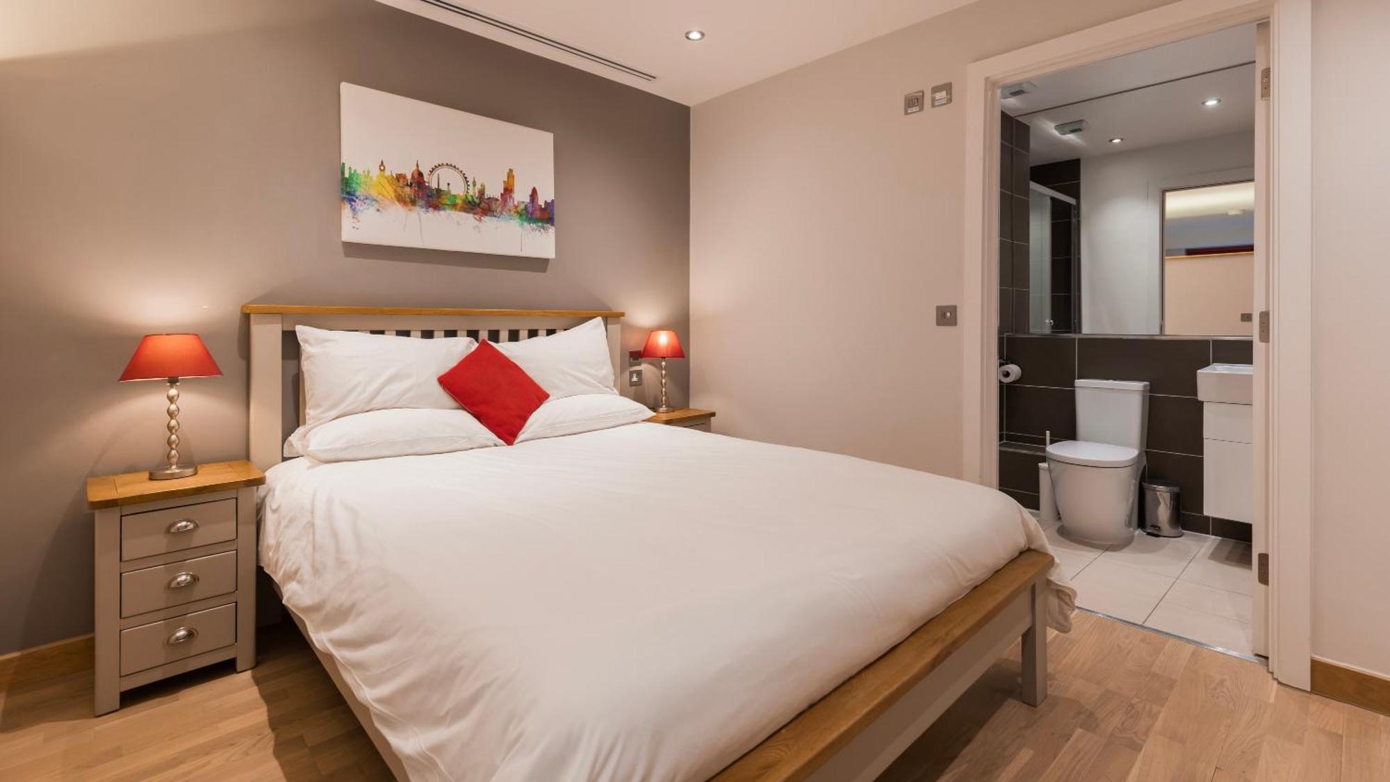 Barbican Serviced Apartments By Lovelystay Londra Exterior foto