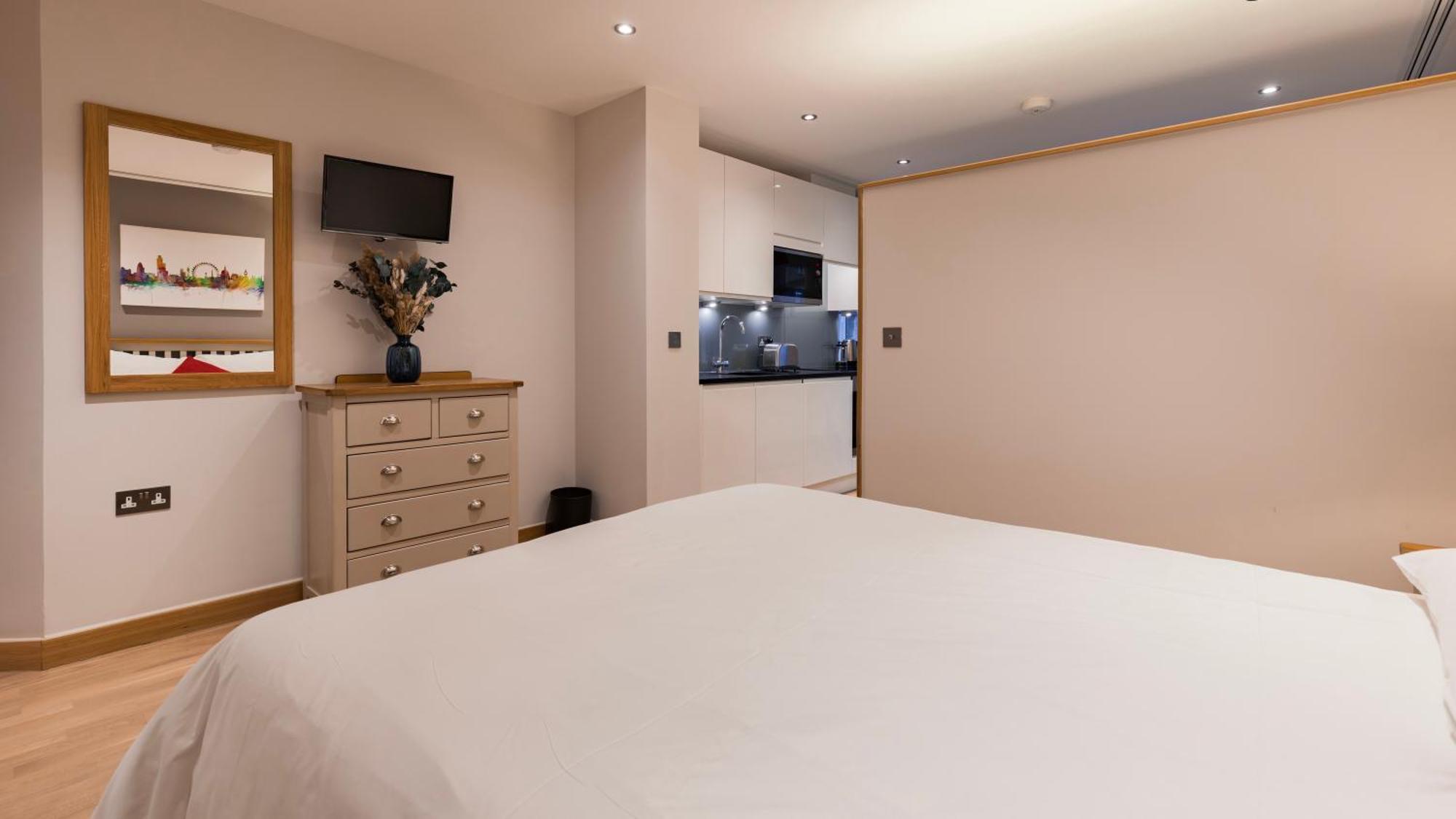 Barbican Serviced Apartments By Lovelystay Londra Cameră foto